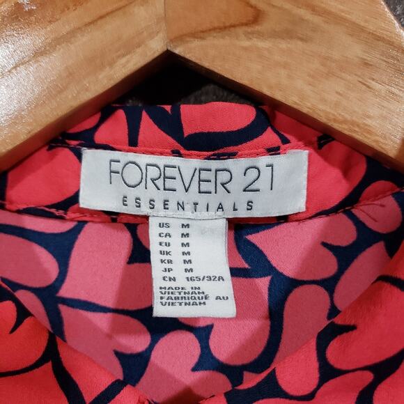 Forever 21 all over heart print long sleeve button up shirt woman's size medium - Picture 3 of 11